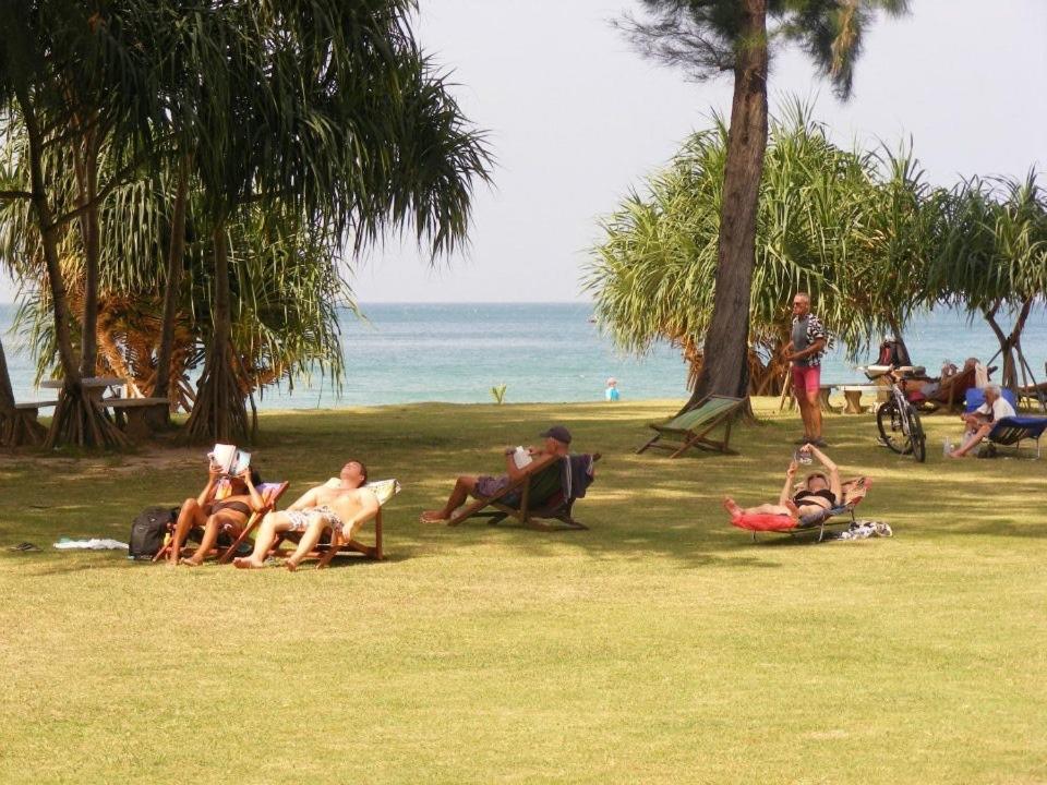 Klongdao Beach Resort Ko Lanta Buitenkant foto