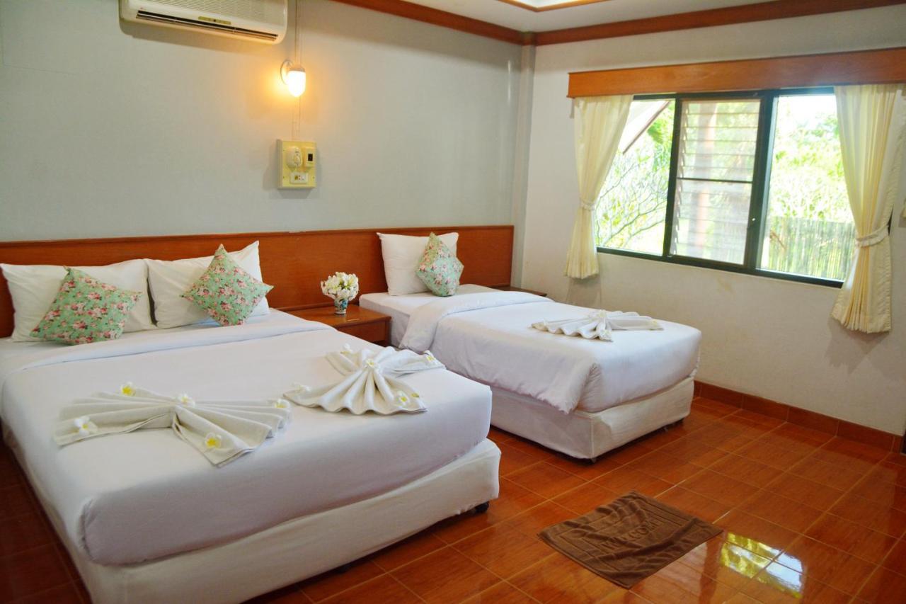 Klongdao Beach Resort Ko Lanta Buitenkant foto